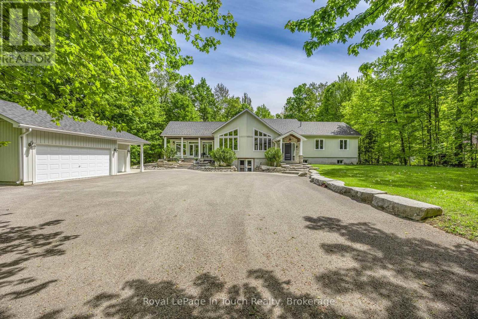 












726 PENNORTH DRIVE

,
Tiny,




Ontario
L0L2J0

