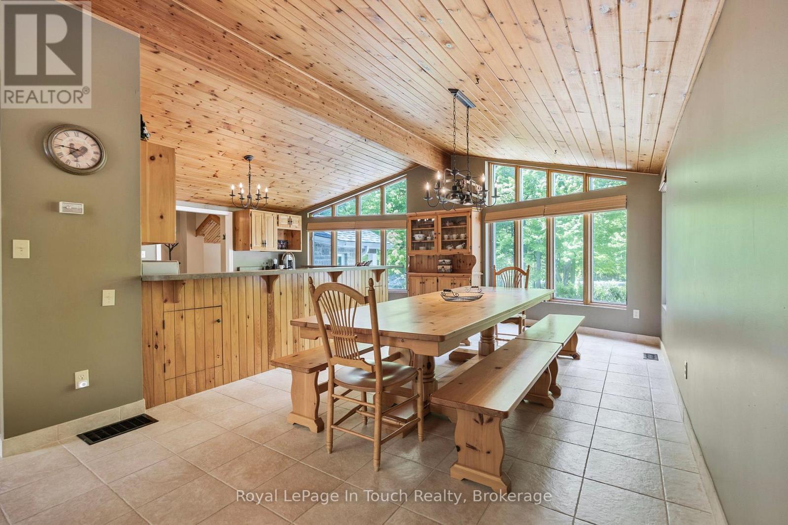 












726 PENNORTH DRIVE

,
Tiny,




Ontario
L0L2J0

