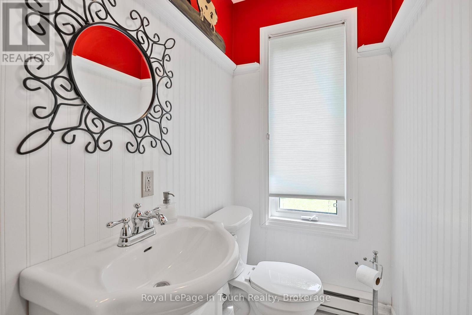 












726 PENNORTH DRIVE

,
Tiny,




Ontario
L0L2J0

