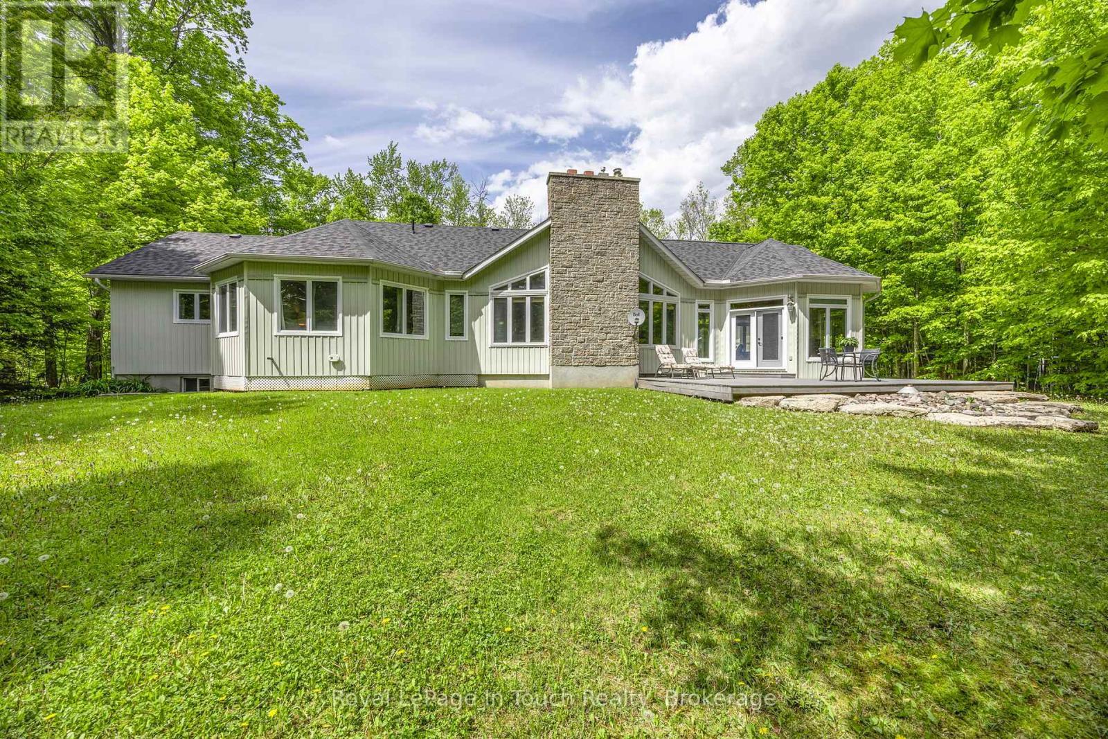 












726 PENNORTH DRIVE

,
Tiny,




Ontario
L0L2J0

