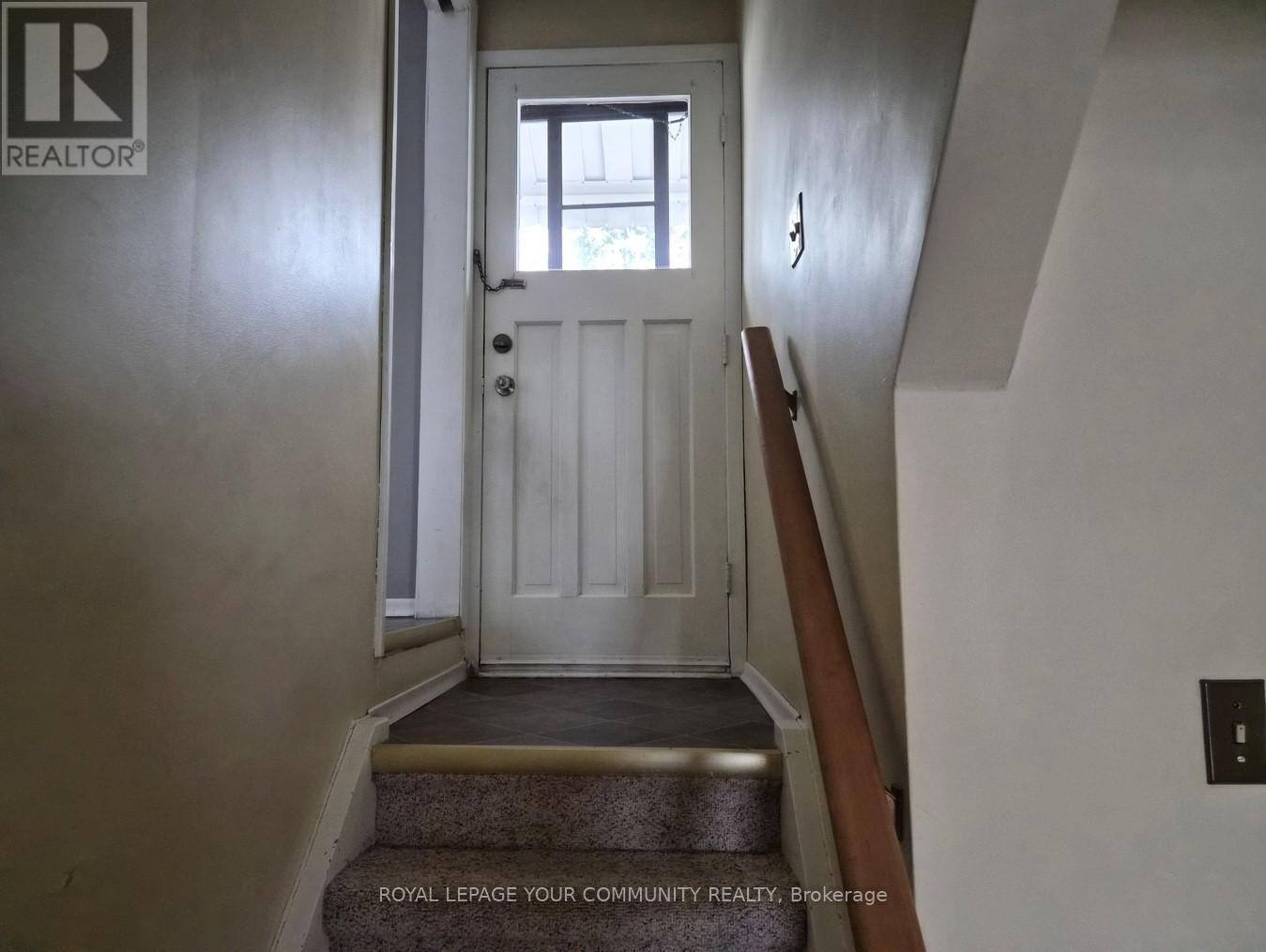 












557 GLEN MANOR BOULEVARD

,
Waterloo,




Ontario
N2L4T7

