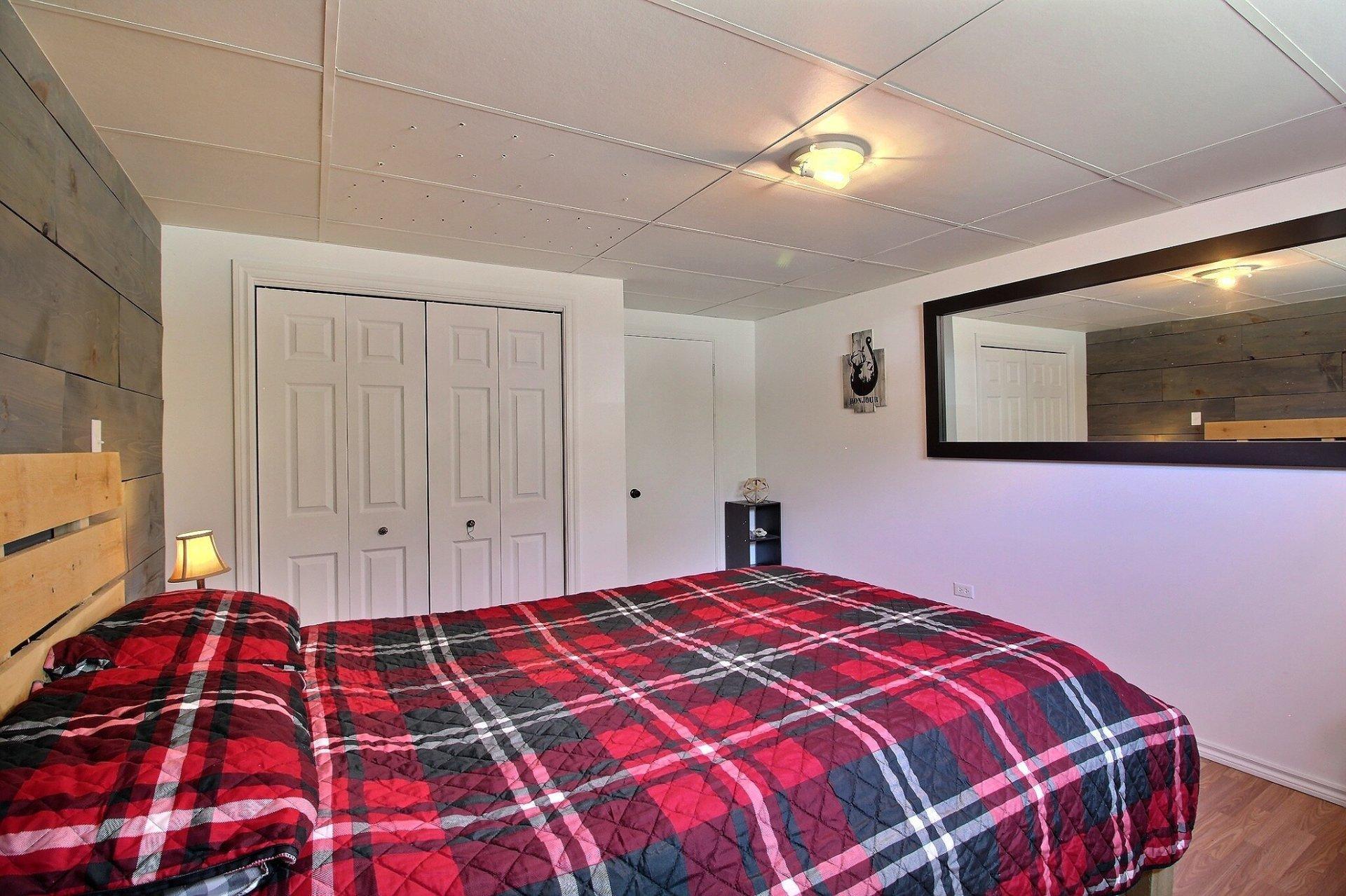 









36


Rg Cohoes

,
La Patrie,




QC
J0B1Y0

