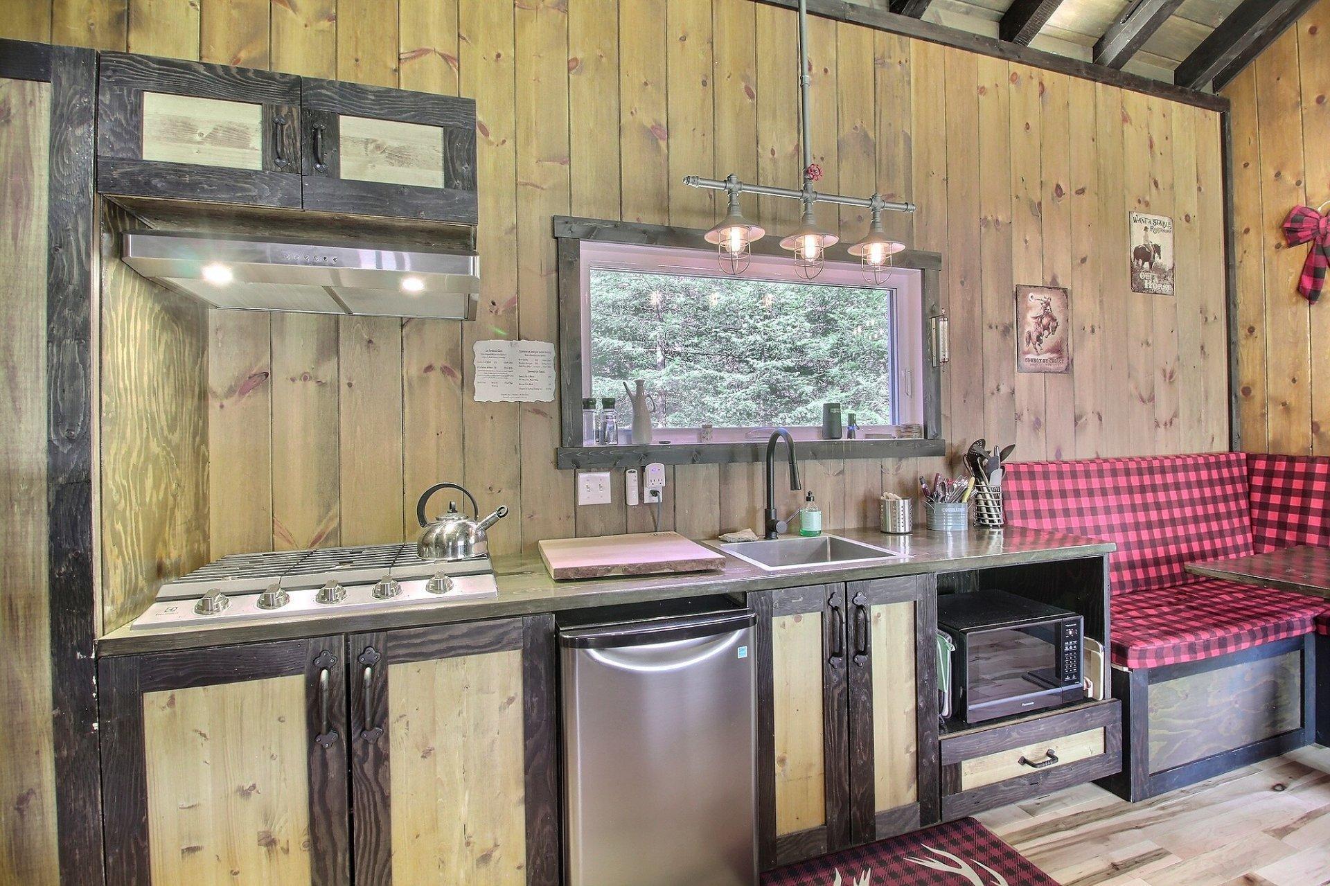 









36


Rg Cohoes

,
La Patrie,




QC
J0B1Y0

