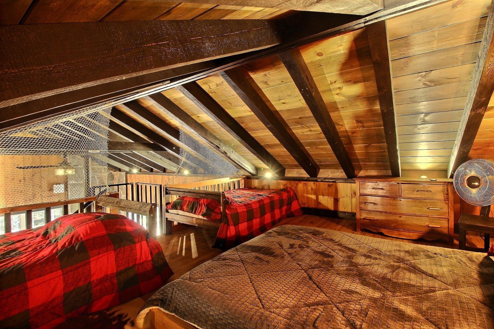 









36


Rg Cohoes

,
La Patrie,




QC
J0B1Y0

