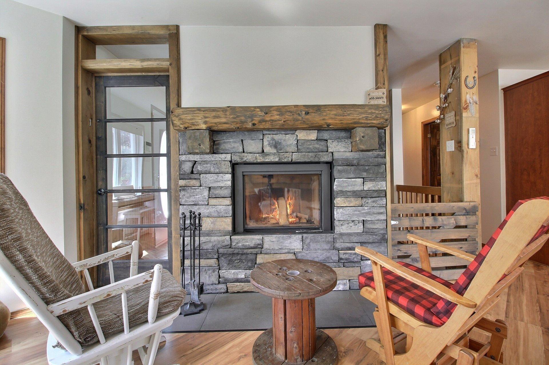 









36


Rg Cohoes

,
La Patrie,




QC
J0B1Y0

