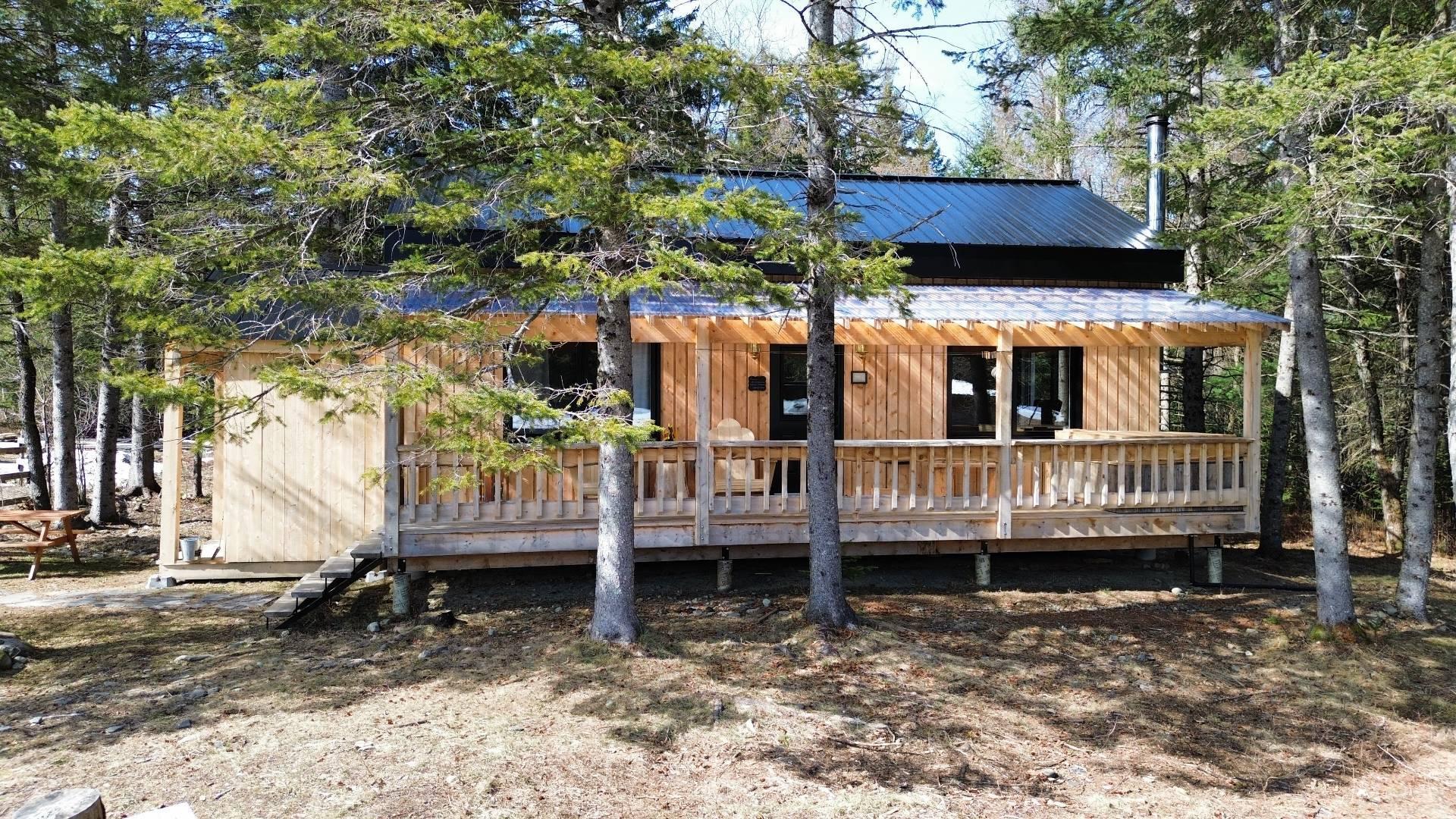 









36


Rg Cohoes

,
La Patrie,




QC
J0B1Y0

