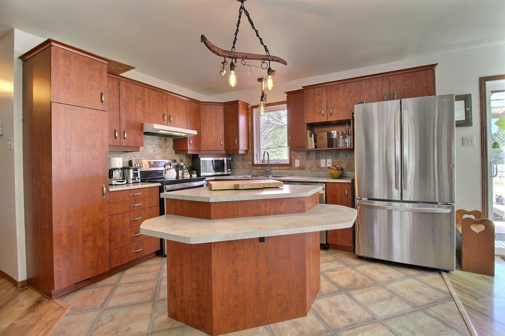 









36


Rg Cohoes

,
La Patrie,




QC
J0B1Y0

