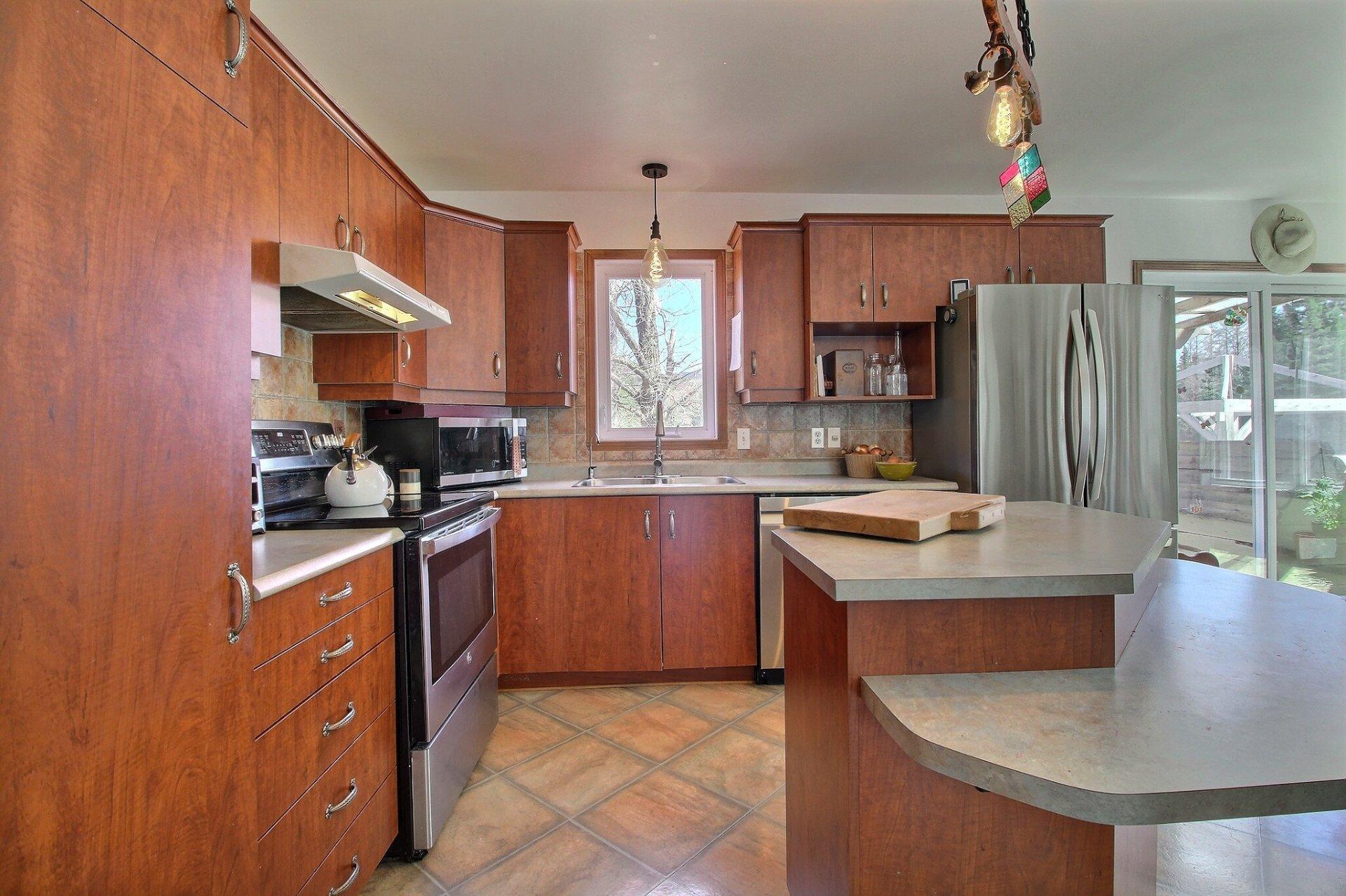 









36


Rg Cohoes

,
La Patrie,




QC
J0B1Y0

