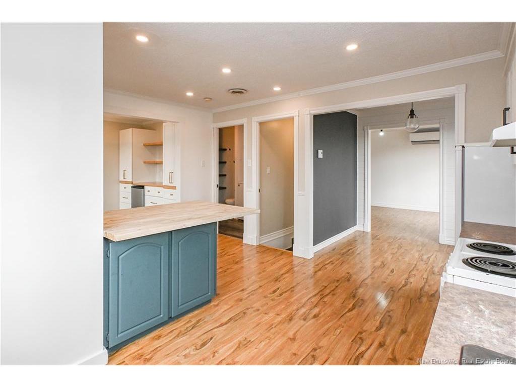 









31


rue du Hameau

ST,
Saint-Marie-Saint-Raphaël,




NB
E8T 1R4

