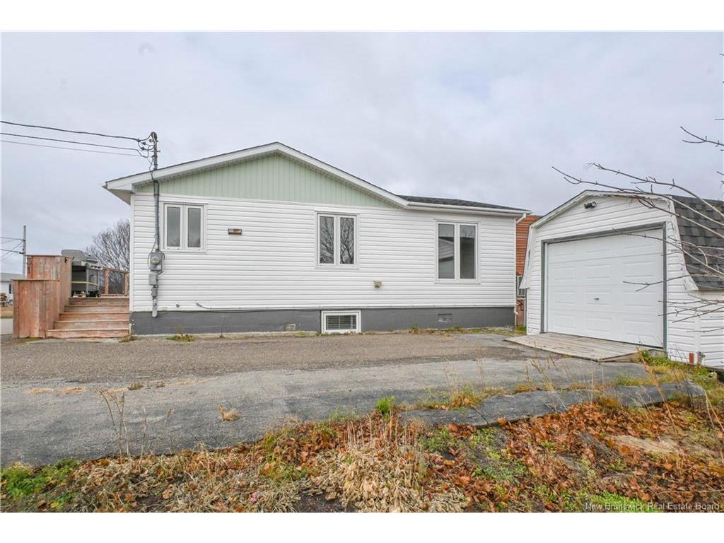 









31


rue du Hameau

ST,
Saint-Marie-Saint-Raphaël,




NB
E8T 1R4

