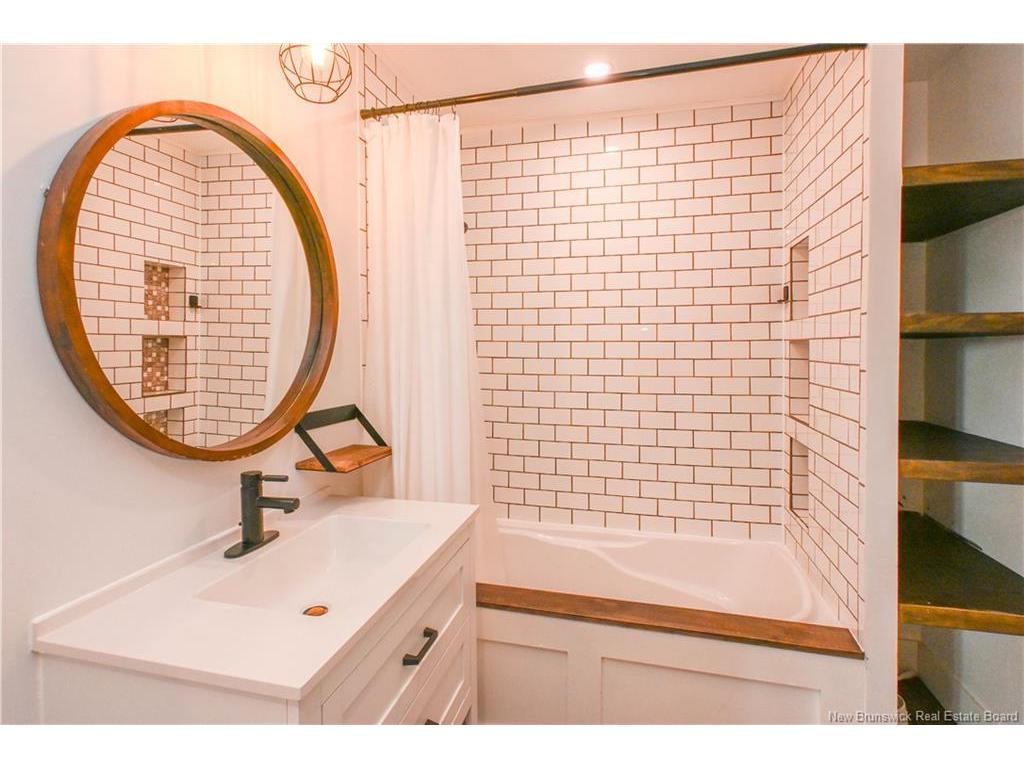 









31


rue du Hameau

ST,
Saint-Marie-Saint-Raphaël,




NB
E8T 1R4

