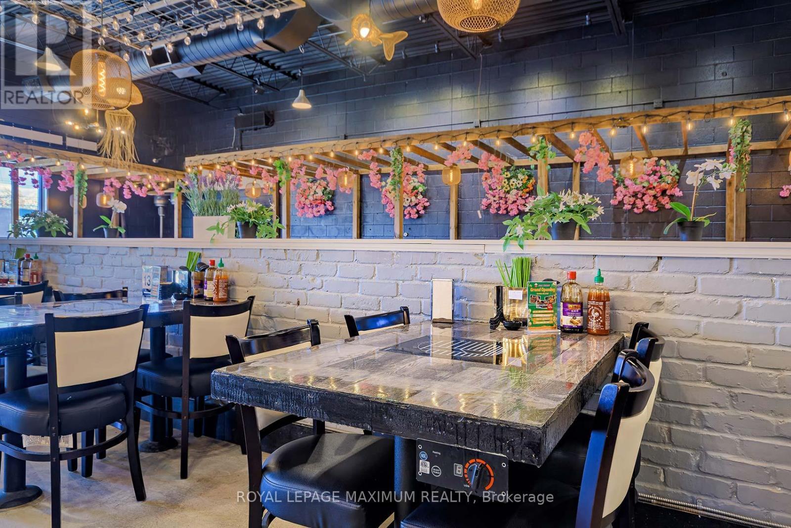 












165 HARTZEL ROAD

,
St. Catharines,




Ontario
L2P1N6

