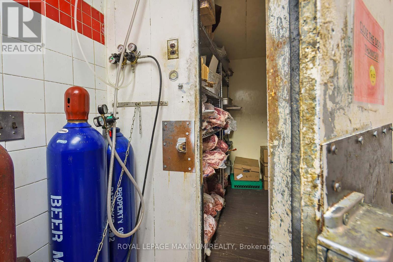 












165 HARTZEL ROAD

,
St. Catharines,




Ontario
L2P1N6

