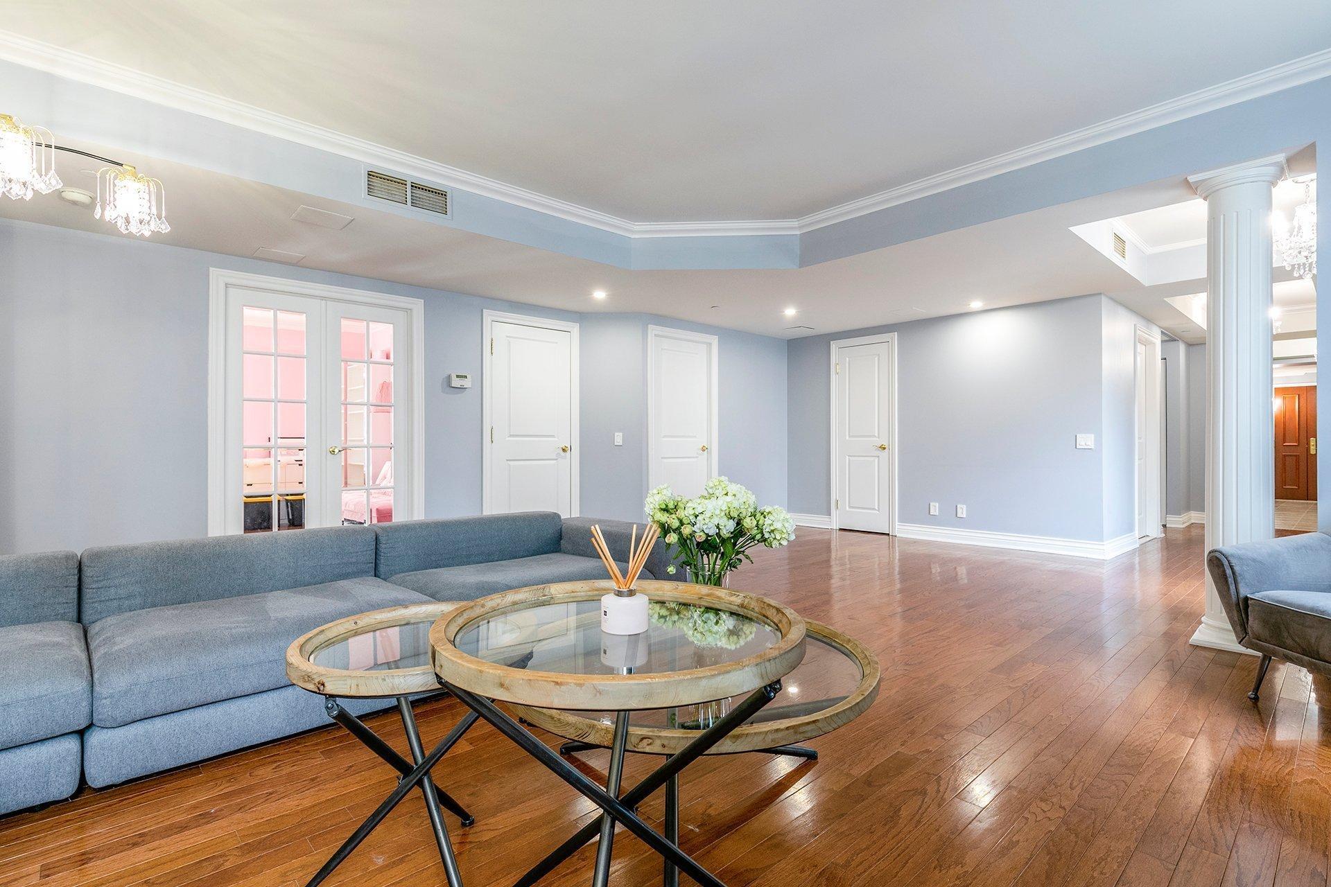 









1210


Boul. De Maisonneuve O.

, 5H,
Montréal (Ville-Marie),




QC
H3A0A2

