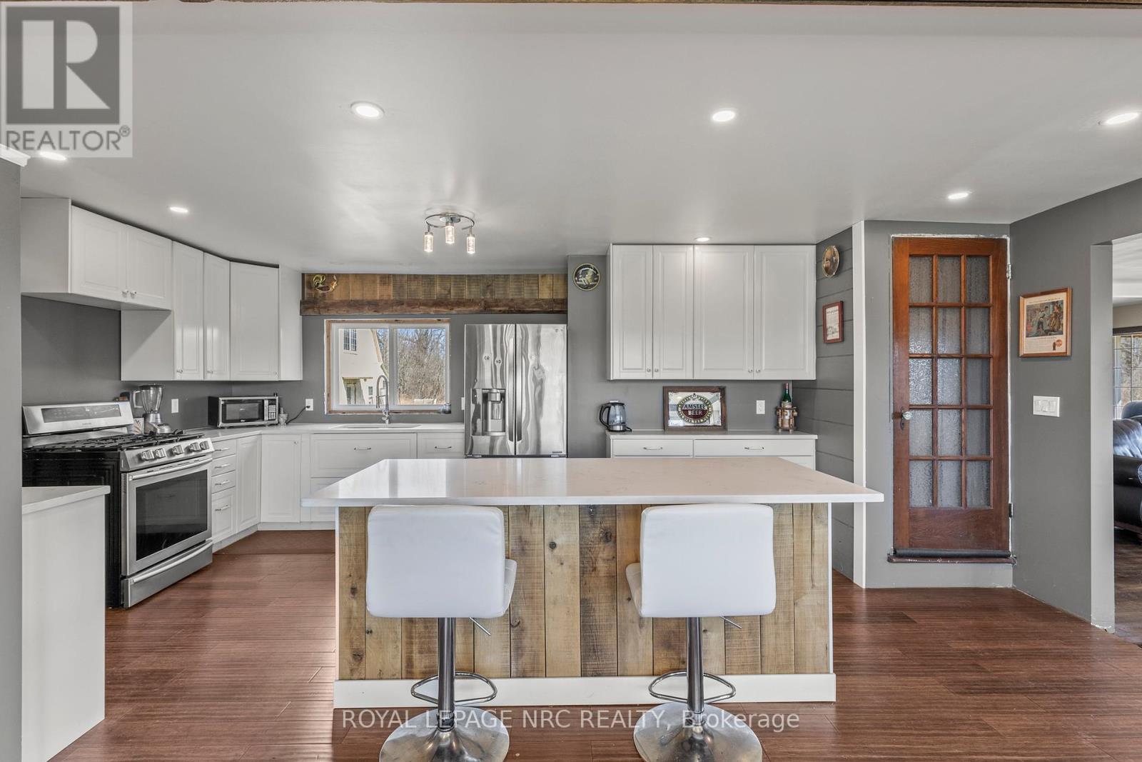 












758 WYLDEWOOD ROAD

,
Port Colborne (Sherkston),




Ontario
L0S1R0

