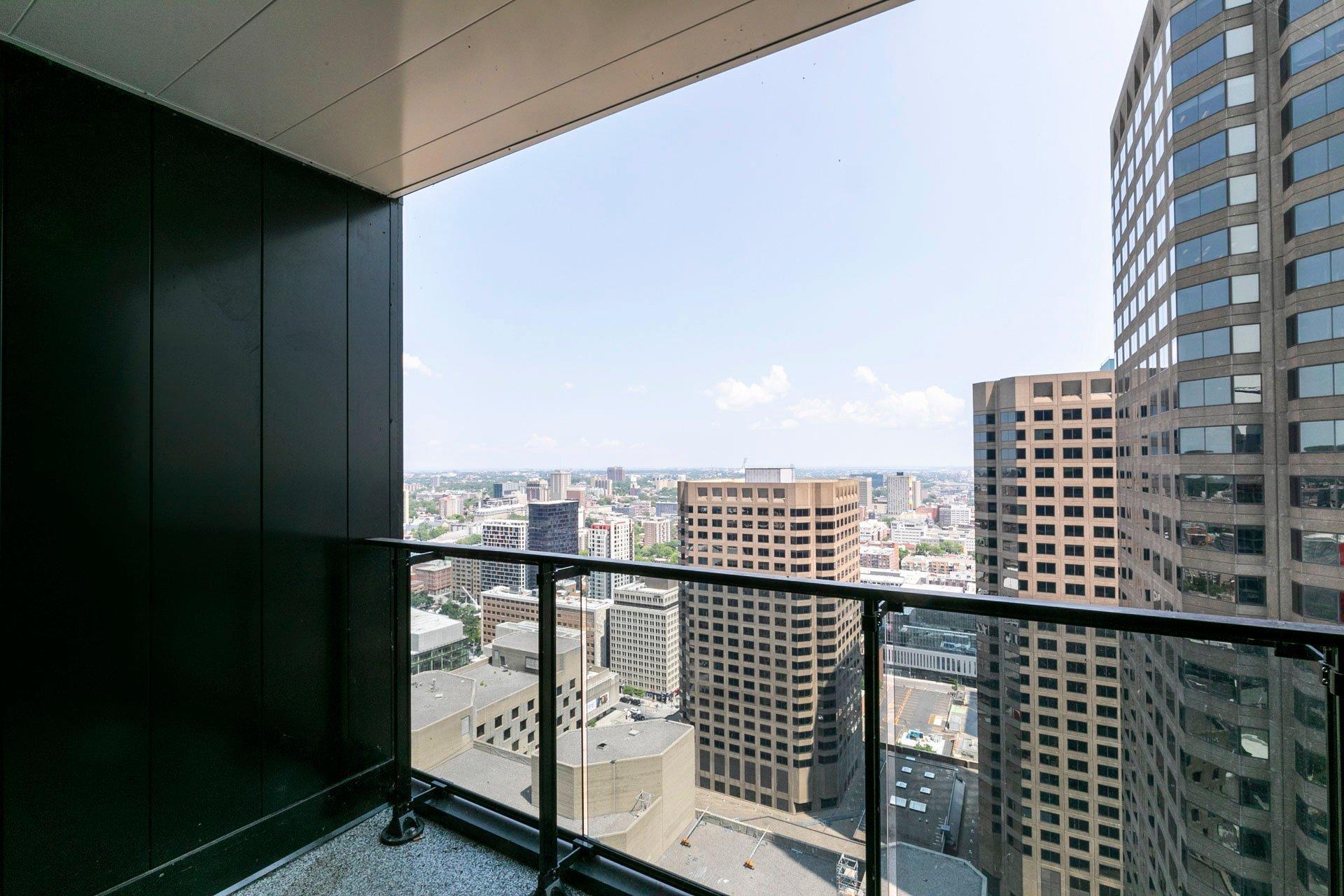 









1210


Rue Jeanne-Mance

, 3410,
Montréal (Ville-Marie),




QC
H2X1M1

