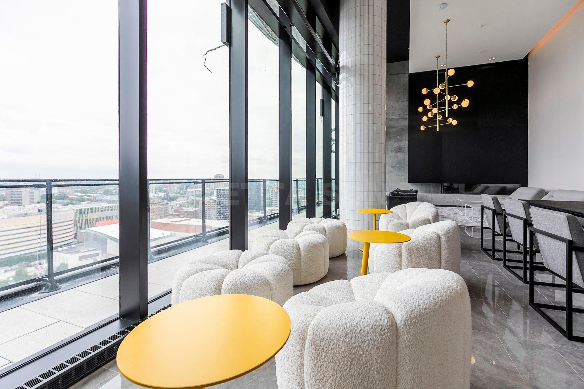 









1210


Rue Jeanne-Mance

, 3410,
Montréal (Ville-Marie),




QC
H2X1M1

