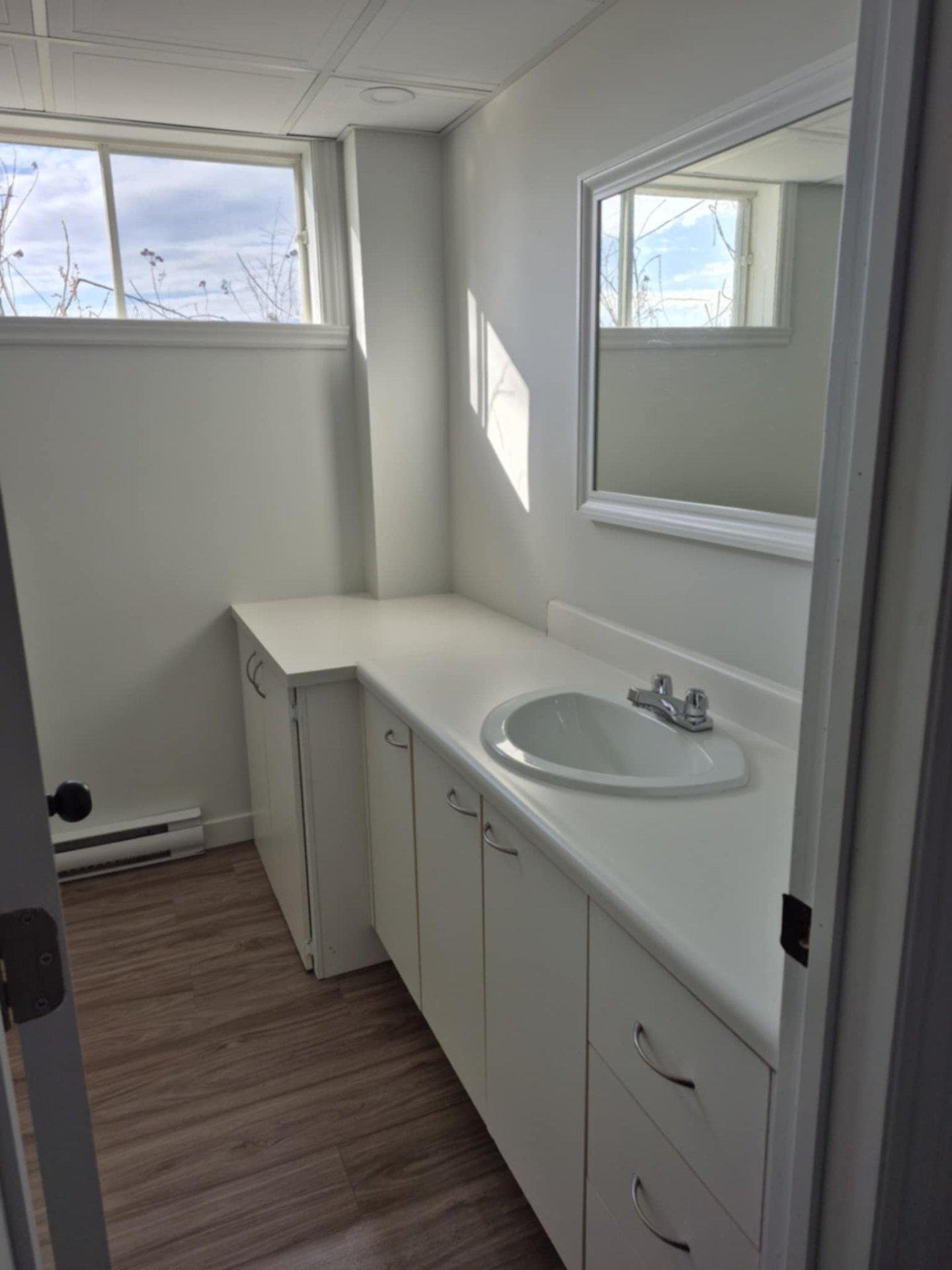 









1553


1er Rang

,
Sainte-Clotilde,




QC
J0L1W0

