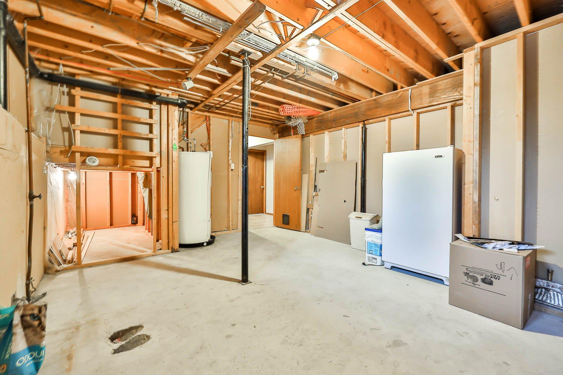 









77


Av. des Camélias

,
Gatineau (Aylmer),




QC
J9J2E7

