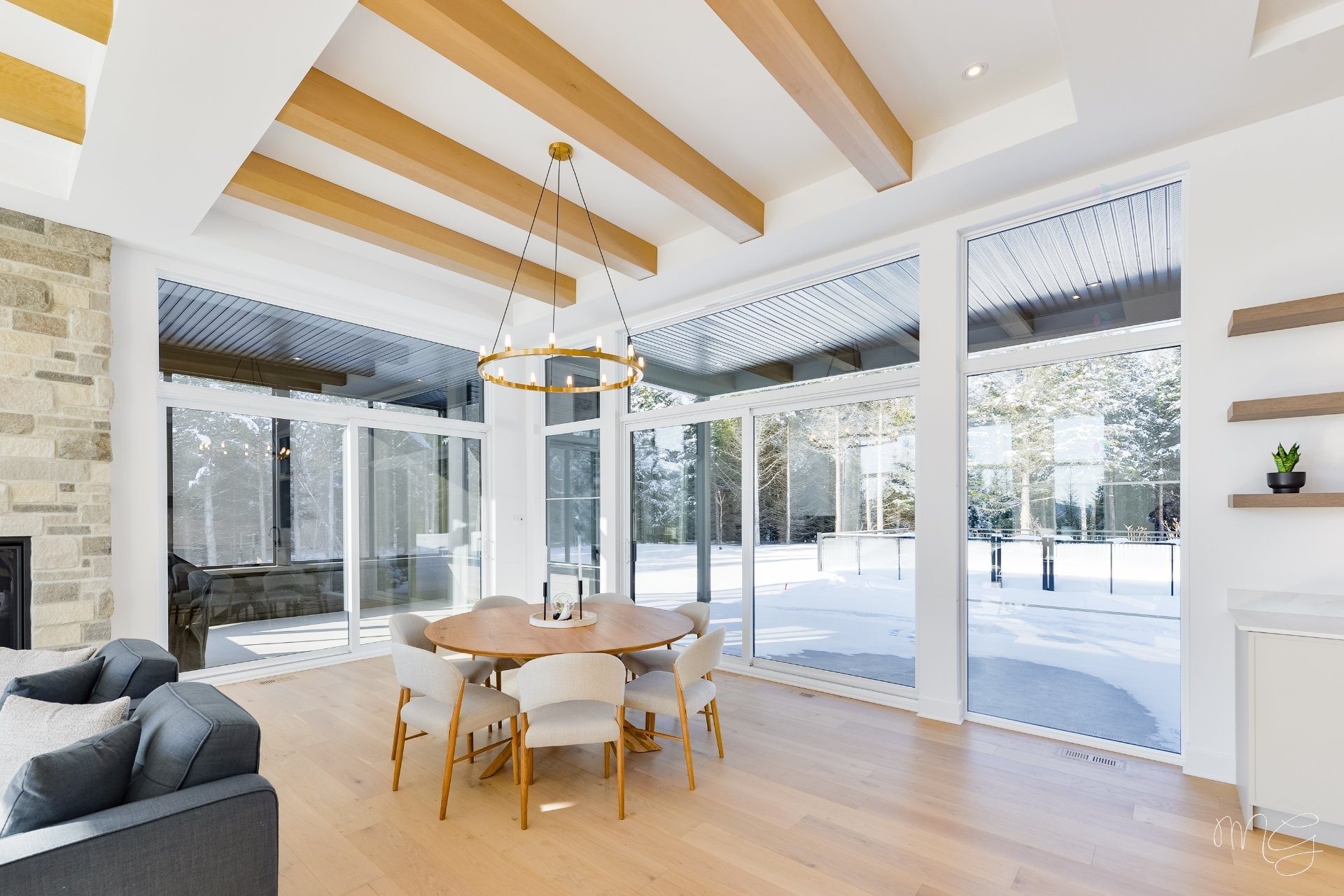 









1217


Ch. du Millepertuis

,
Piedmont,




QC
J0R1K0

