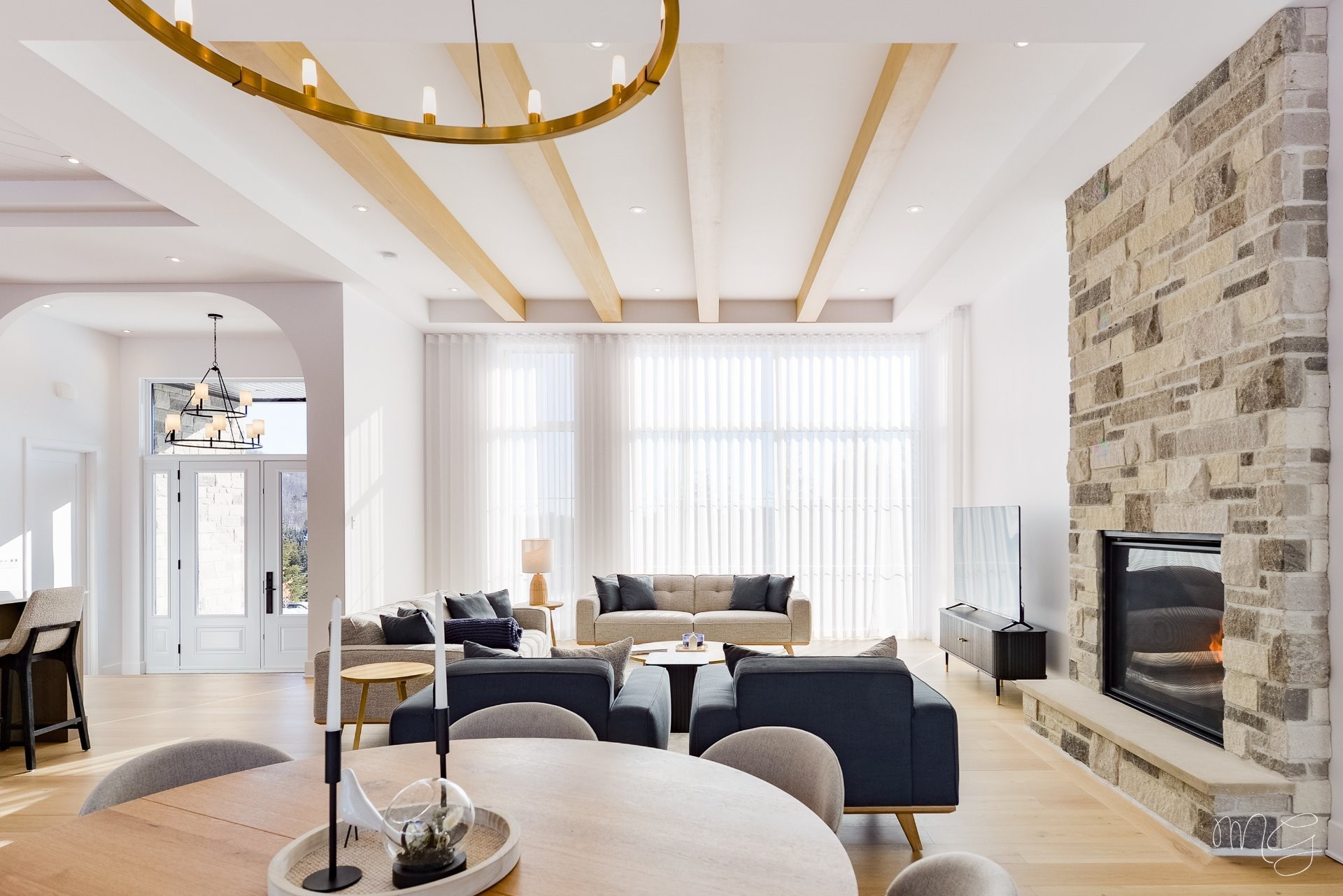 









1217


Ch. du Millepertuis

,
Piedmont,




QC
J0R1K0

