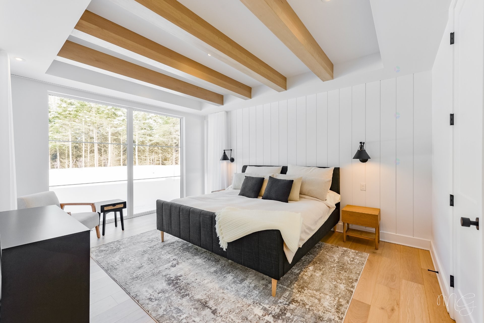 









1217


Ch. du Millepertuis

,
Piedmont,




QC
J0R1K0

