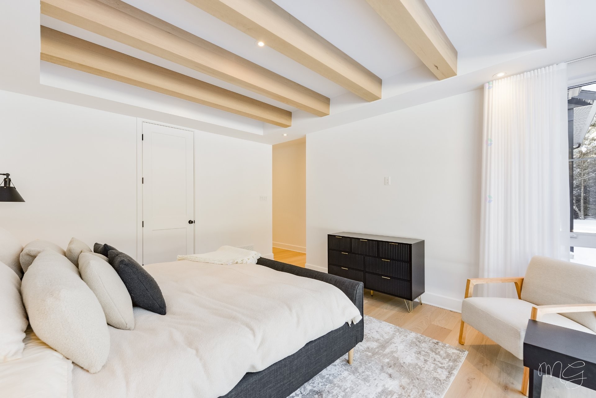 









1217


Ch. du Millepertuis

,
Piedmont,




QC
J0R1K0

