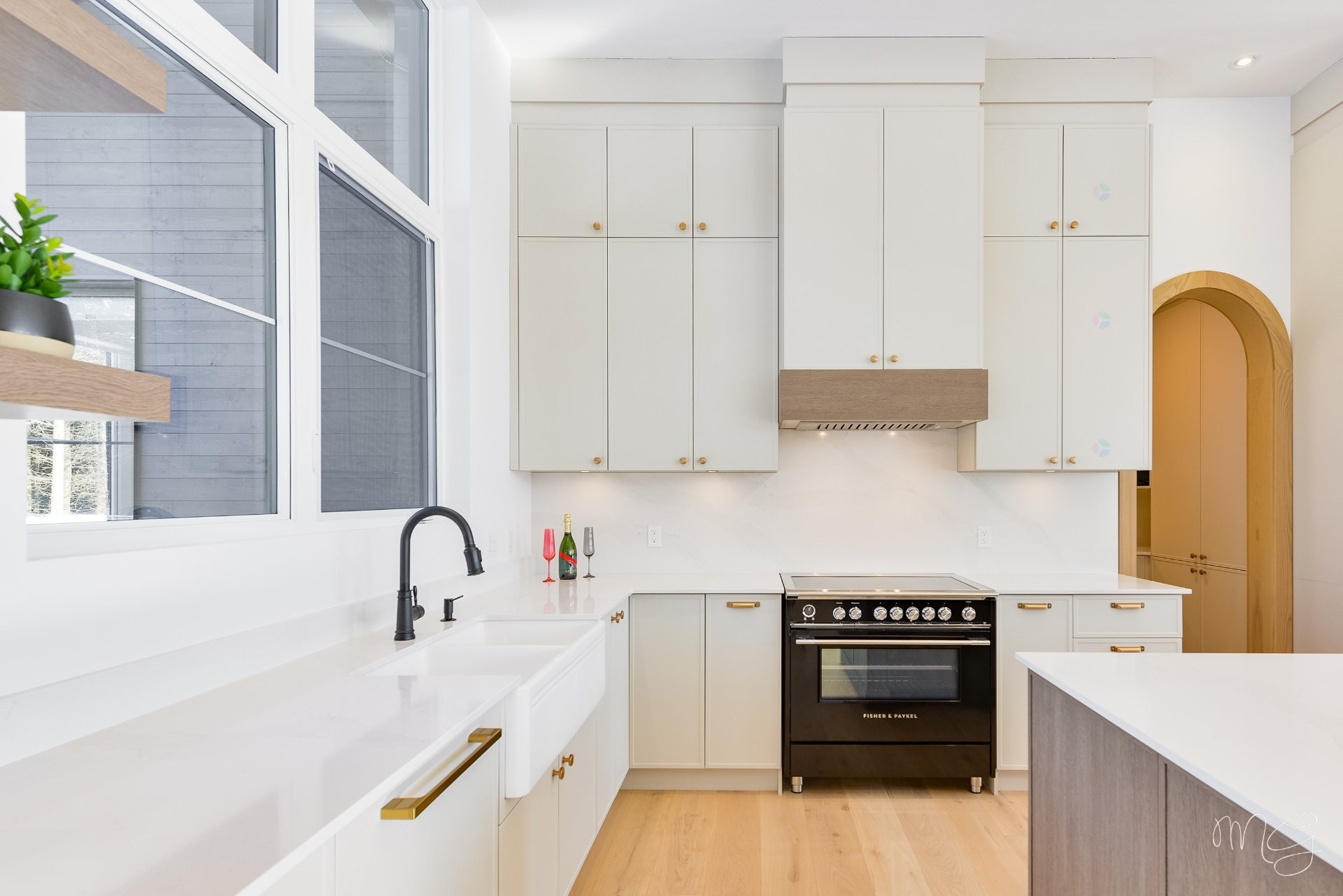 









1217


Ch. du Millepertuis

,
Piedmont,




QC
J0R1K0

