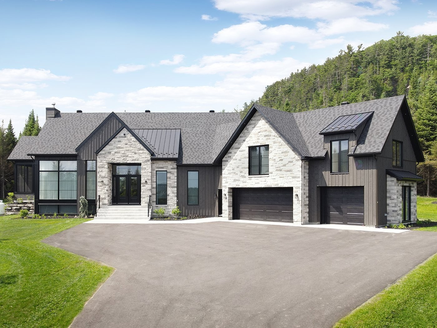 









1217


Ch. du Millepertuis

,
Piedmont,




QC
J0R1K0

