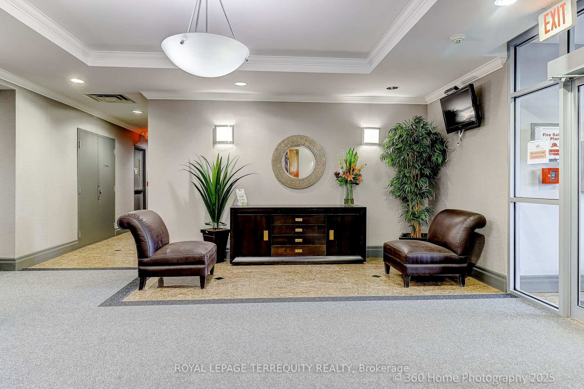 









2772


Keele

Street, 802,
Toronto,




ON
M3M 0A3

