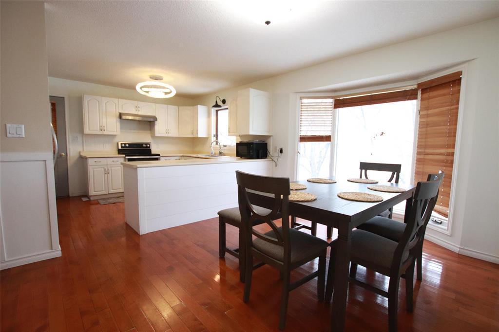 












77 Guymer Crescent

,
The Pas,




Manitoba
R9A1S9

