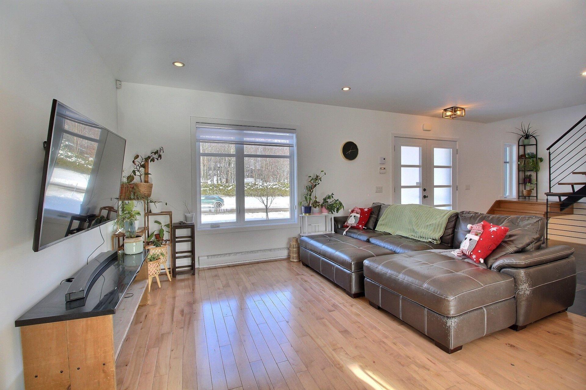 









4396


Rue Marcheterre

,
Ascot Corner,




QC
J0B1A0

