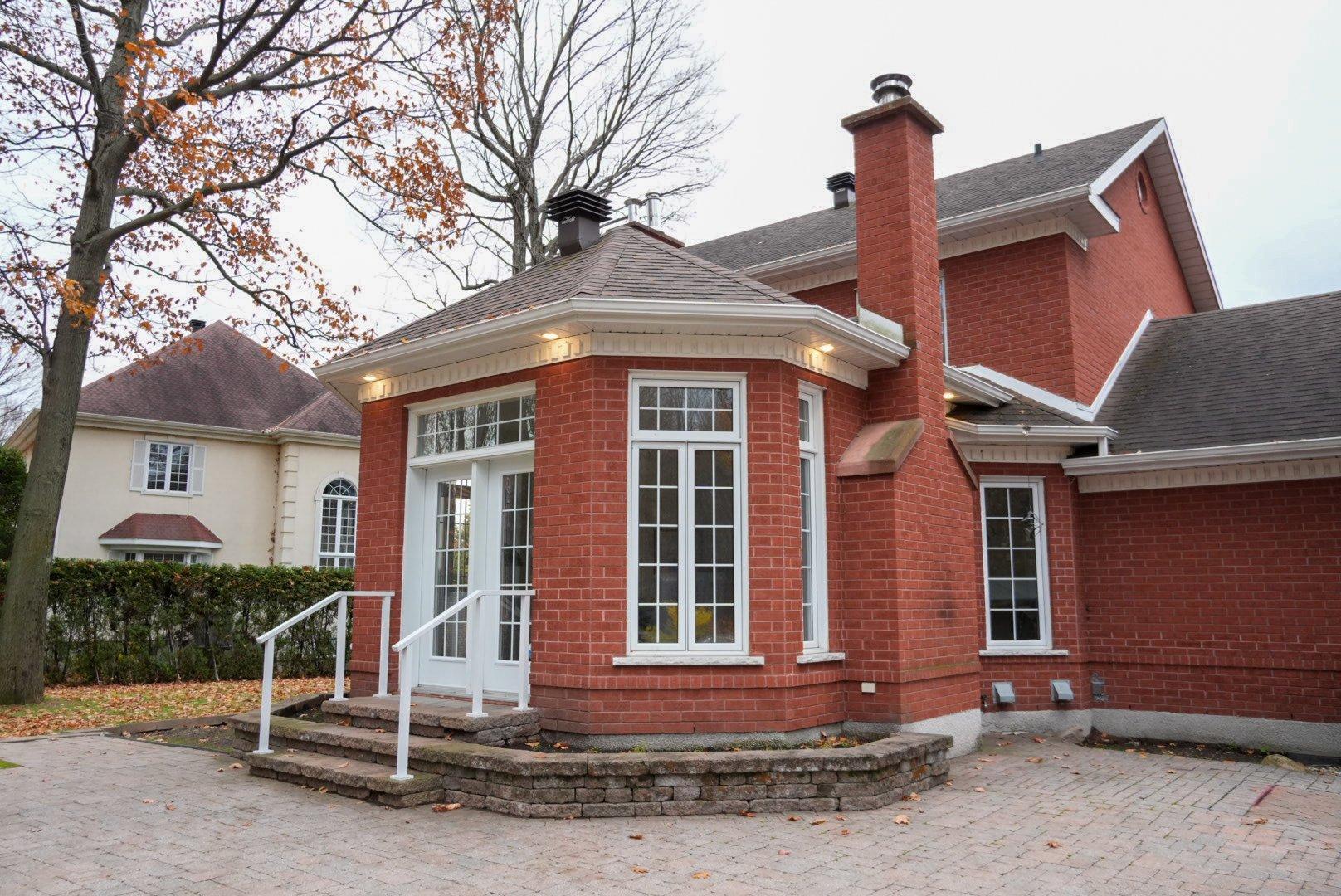 









1205


Av. de Louisbourg

,
Bécancour,




QC
G9H0M9

