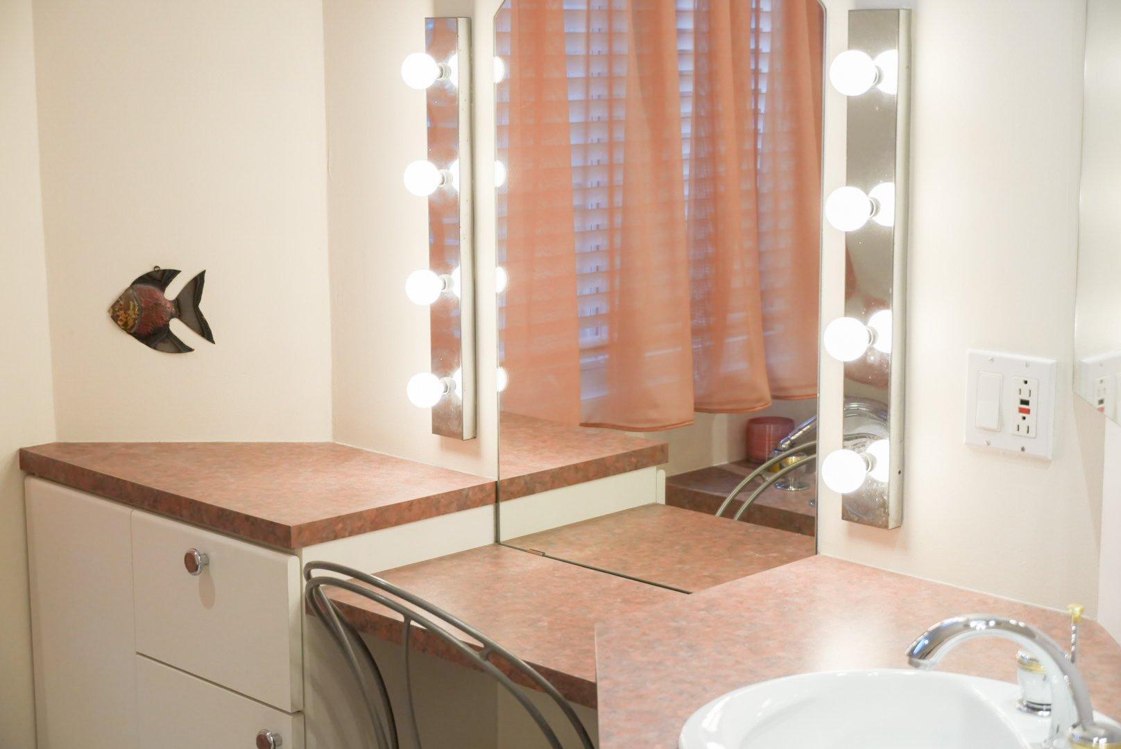 









1205


Av. de Louisbourg

,
Bécancour,




QC
G9H0M9

