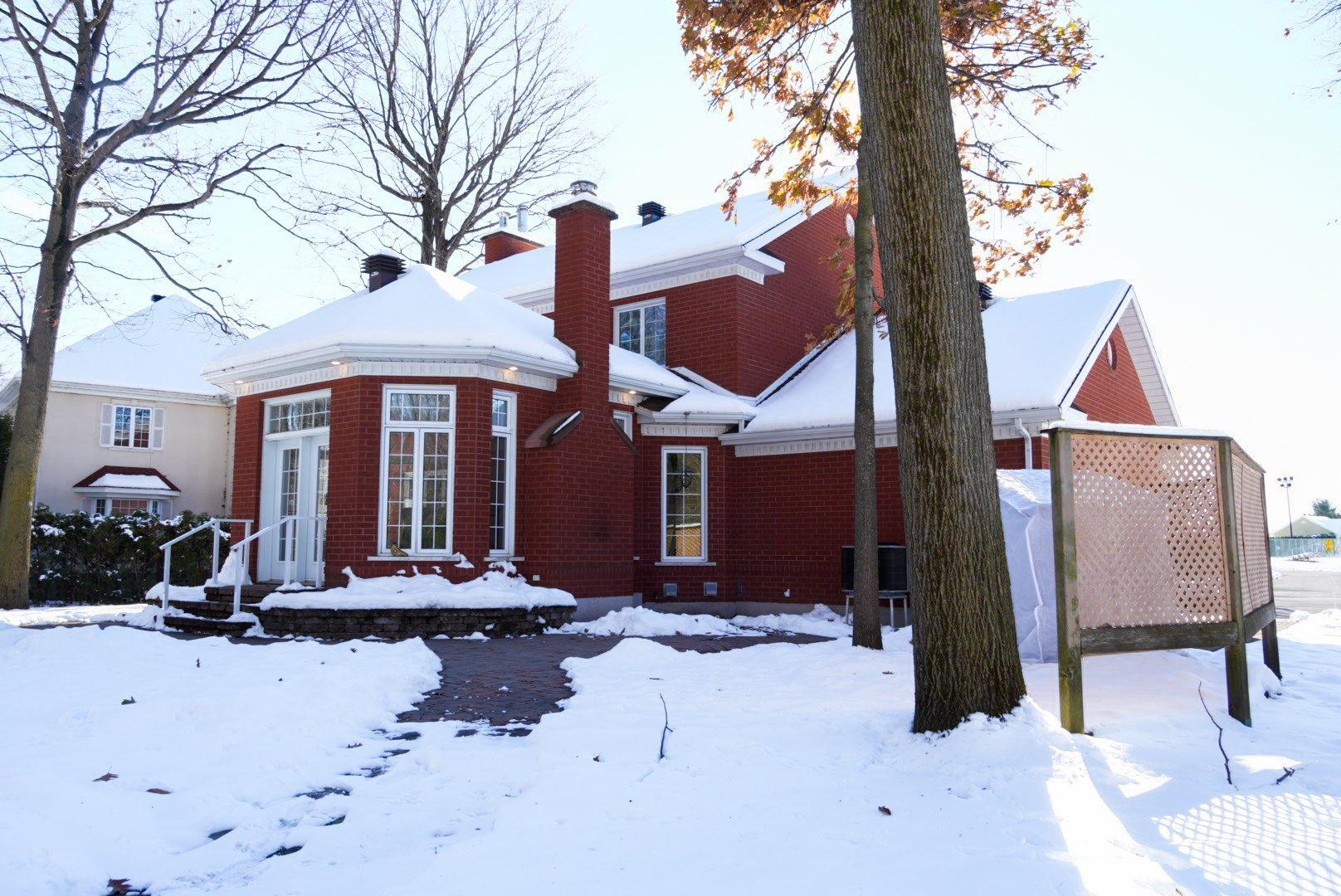 









1205


Av. de Louisbourg

,
Bécancour,




QC
G9H0M9

