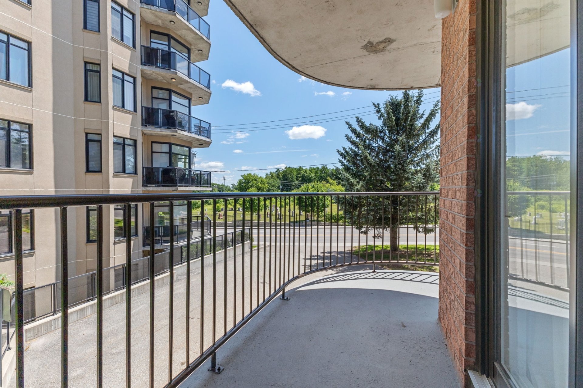 









232


Boul. Alexandre-Taché

, 101,
Gatineau (Hull),




QC
J9A1L4

