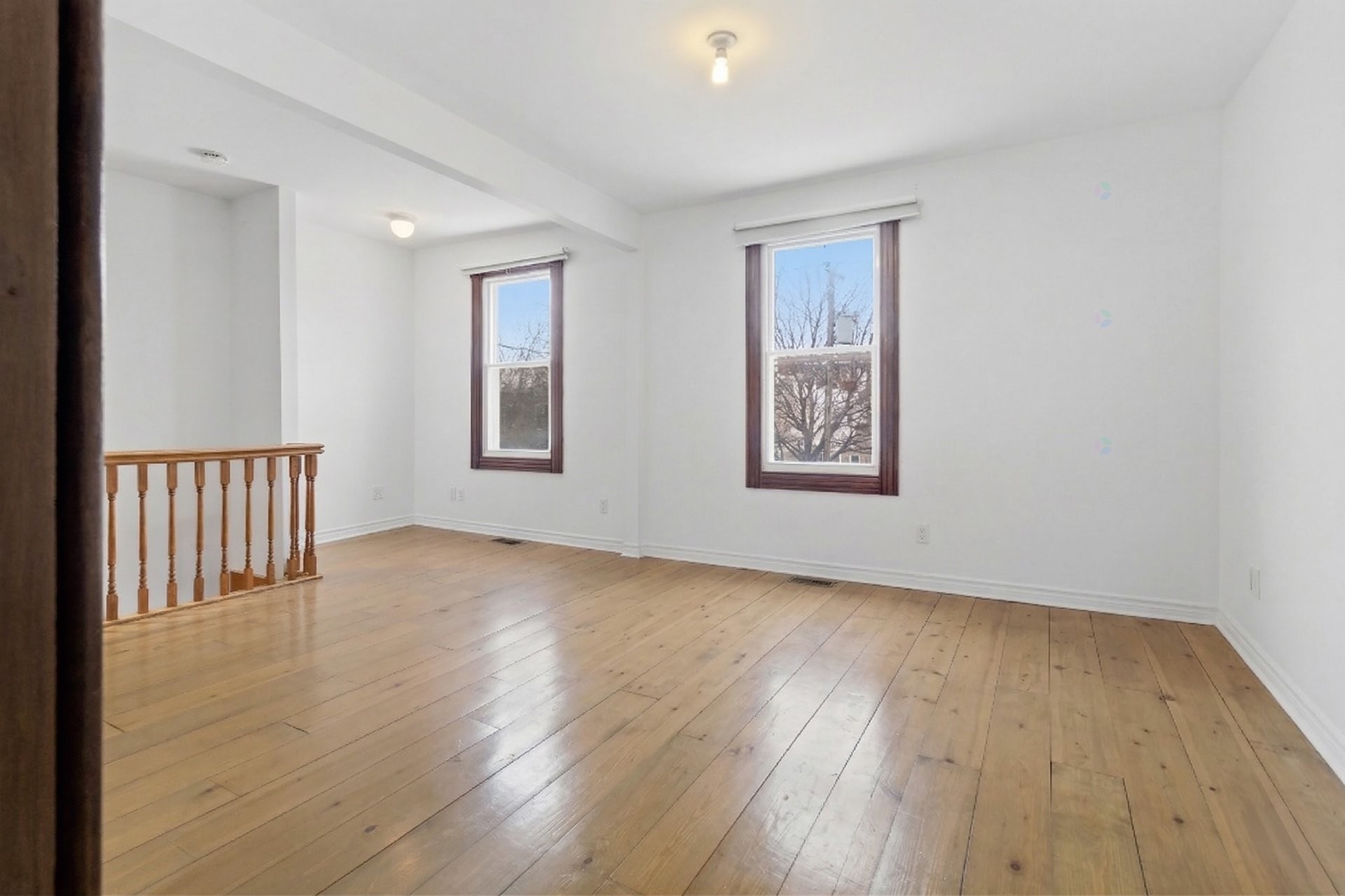 









90


Av. Jolicoeur

,
Montréal (Lachine),




QC
H8R1P6

