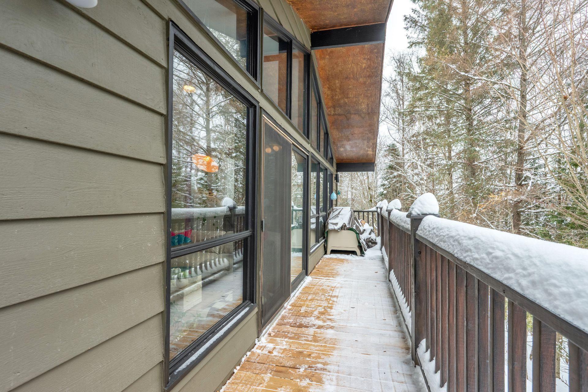 









1381Z

 - 1383Z


Rue Trudel

,
Mont-Tremblant,




QC
J8E2L4

