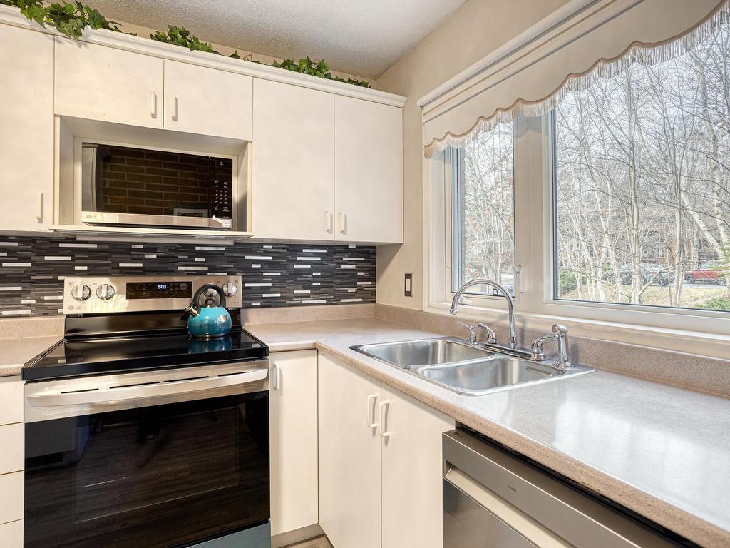 












107 26 Brookdale Crescent

,
Dartmouth,




NS
B3A 2R5

