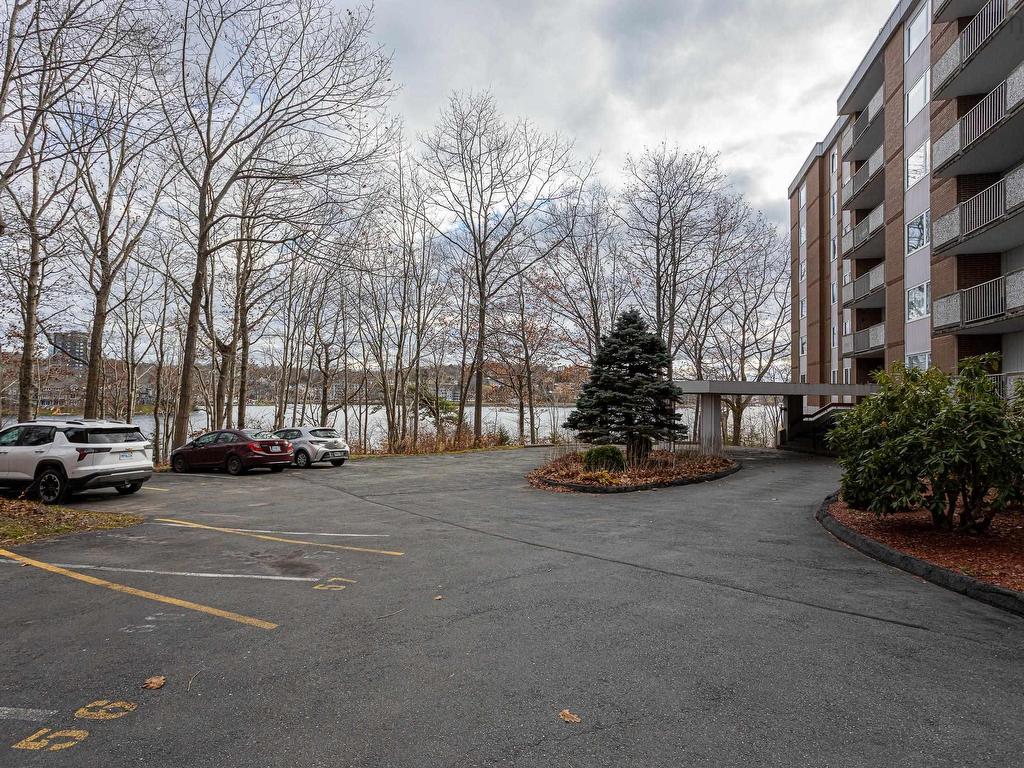 












107 26 Brookdale Crescent

,
Dartmouth,




NS
B3A 2R5

