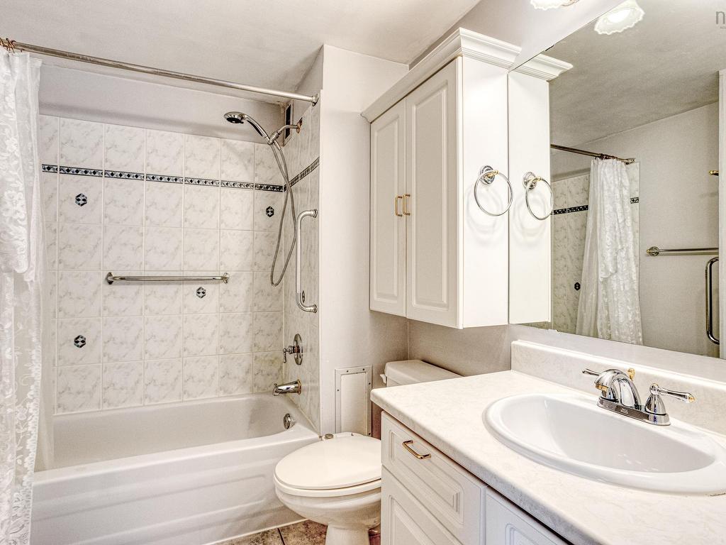 












107 26 Brookdale Crescent

,
Dartmouth,




NS
B3A 2R5

