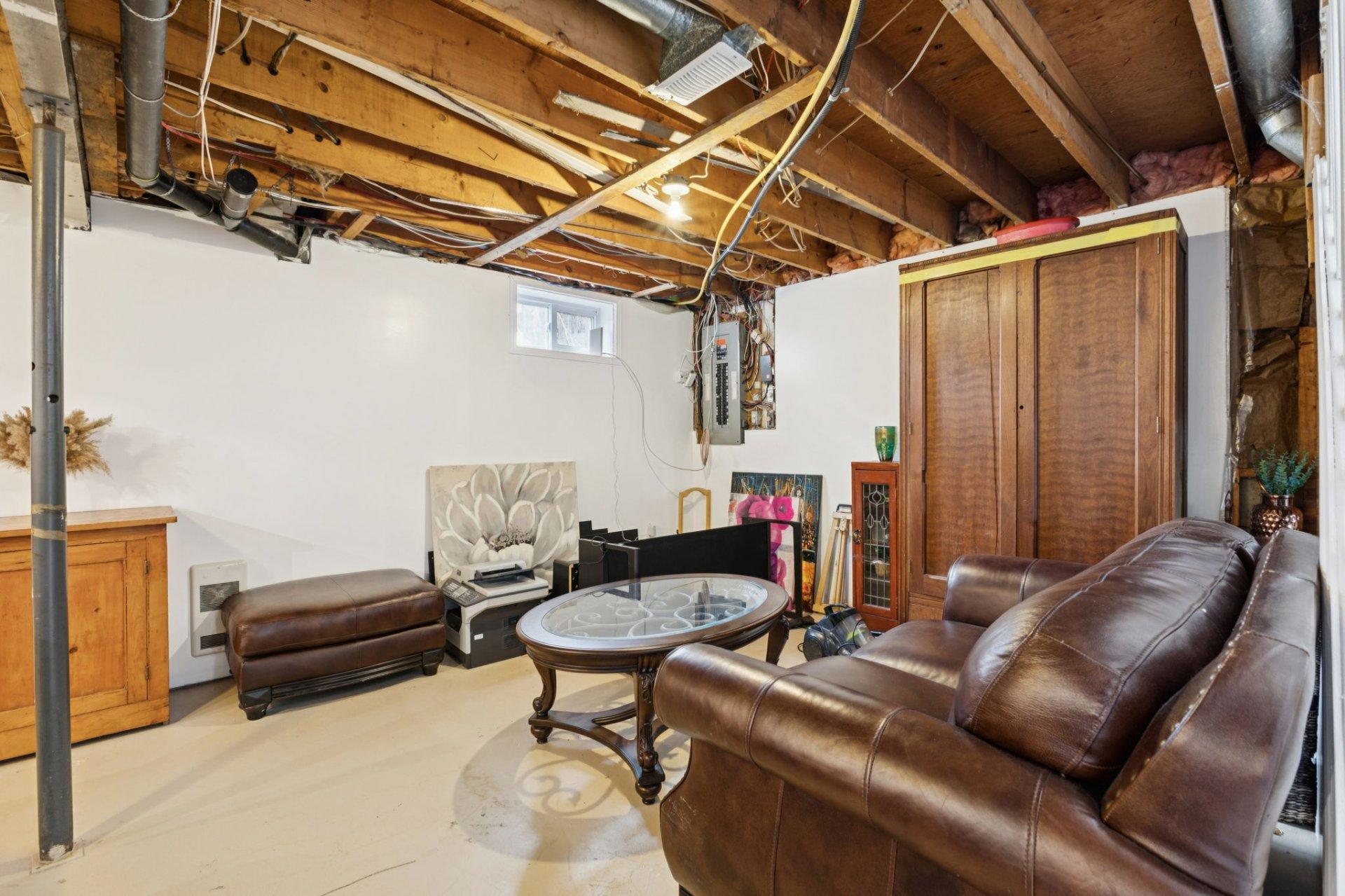 









278


Rue R.-Rollin

,
Gatineau (Gatineau),




QC
J8R1C5

