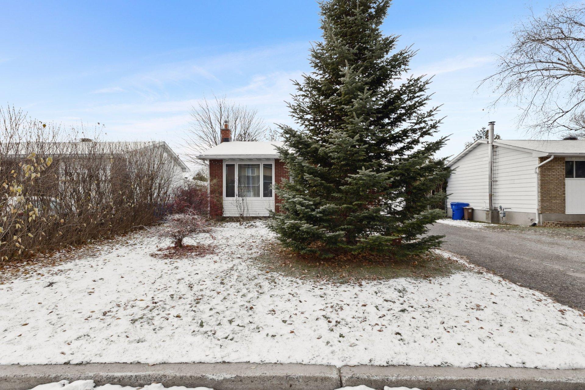 









278


Rue R.-Rollin

,
Gatineau (Gatineau),




QC
J8R1C5

