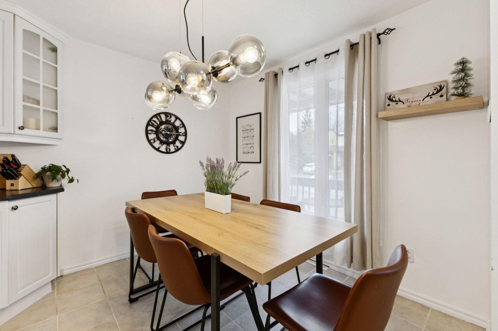 









278


Rue R.-Rollin

,
Gatineau (Gatineau),




QC
J8R1C5

