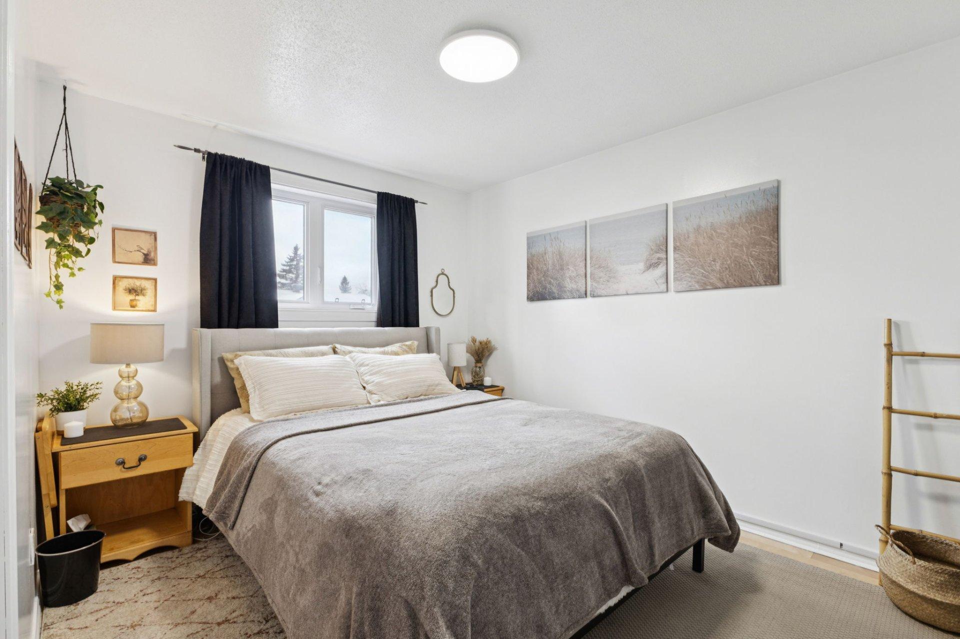 









278


Rue R.-Rollin

,
Gatineau (Gatineau),




QC
J8R1C5

