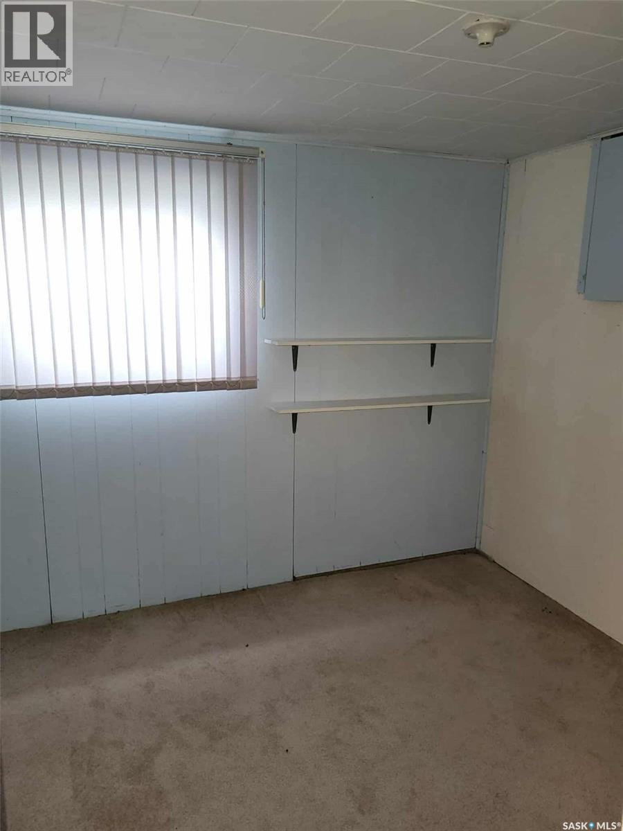 












719 Donald STREET

,
Hudson Bay,




Saskatchewan
S0E0Y0

