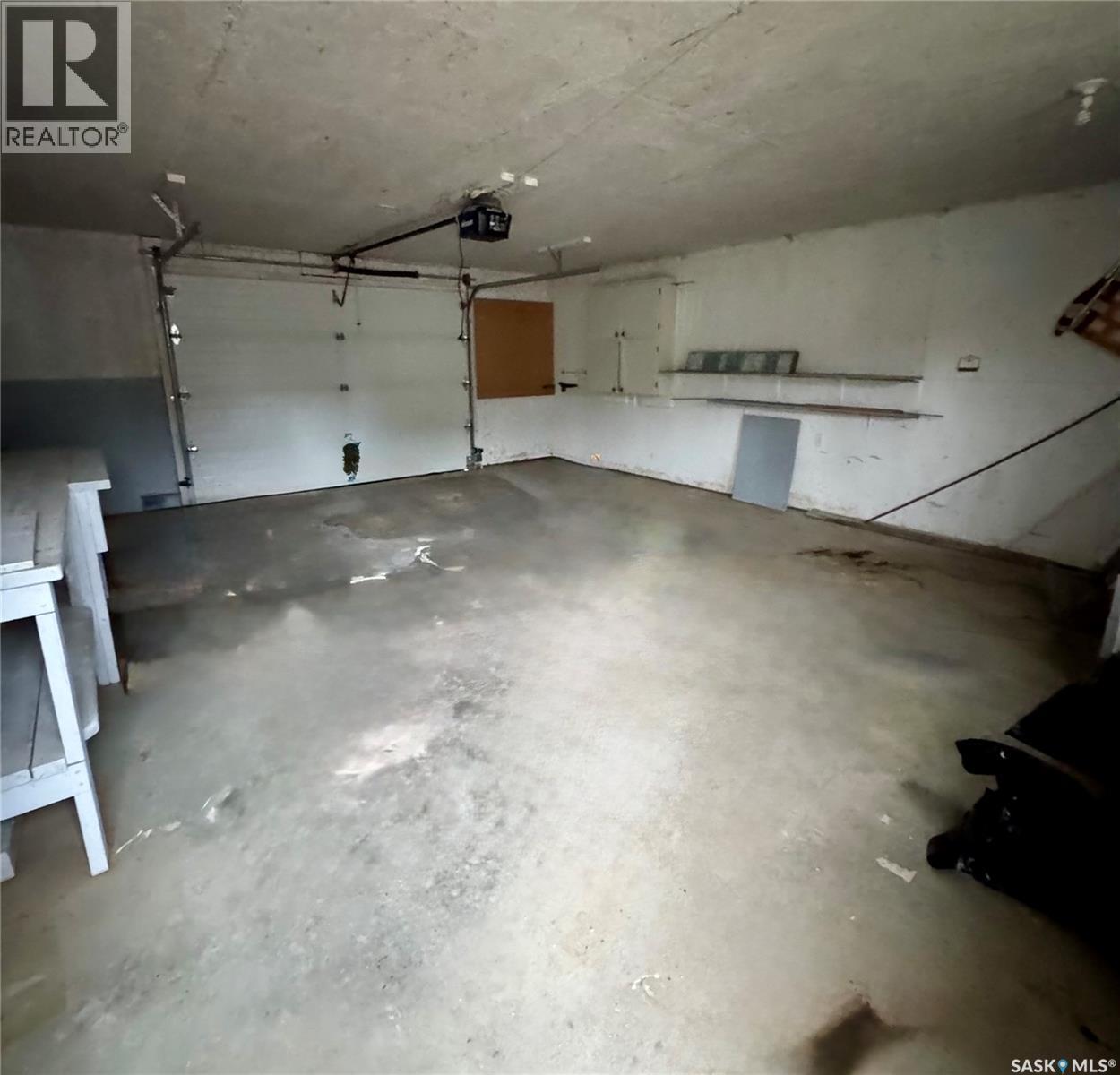 












719 Donald STREET

,
Hudson Bay,




Saskatchewan
S0E0Y0

