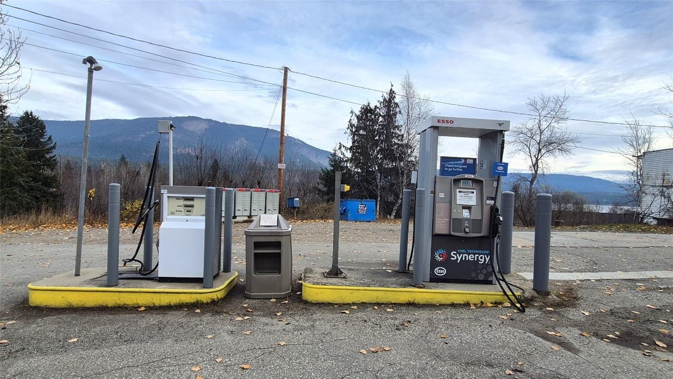 









5177


Trans Canada

Highway,
Tappen,




BC
V0E 2X3

