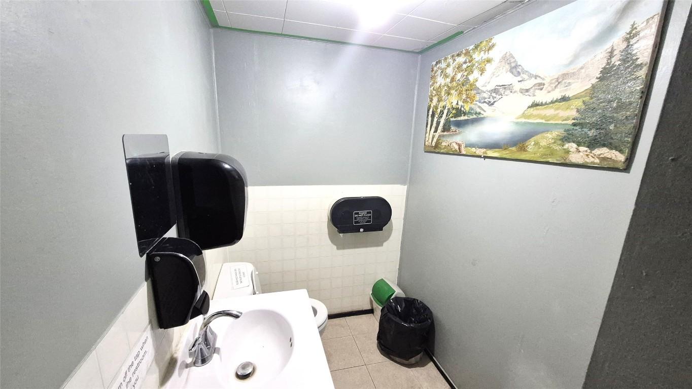 









5177


Trans Canada

Highway,
Tappen,




BC
V0E 2X3

