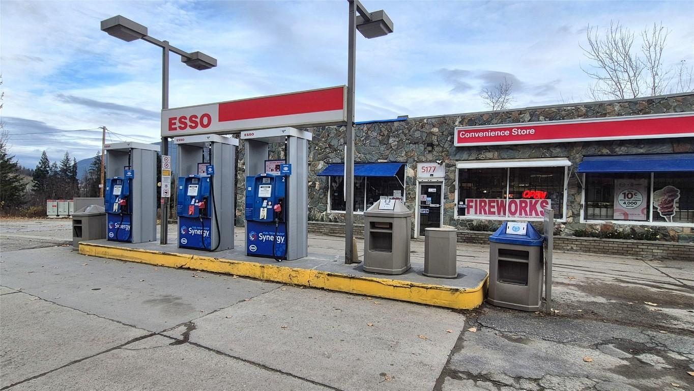 









5177


Trans Canada

Highway,
Tappen,




BC
V0E 2X3

